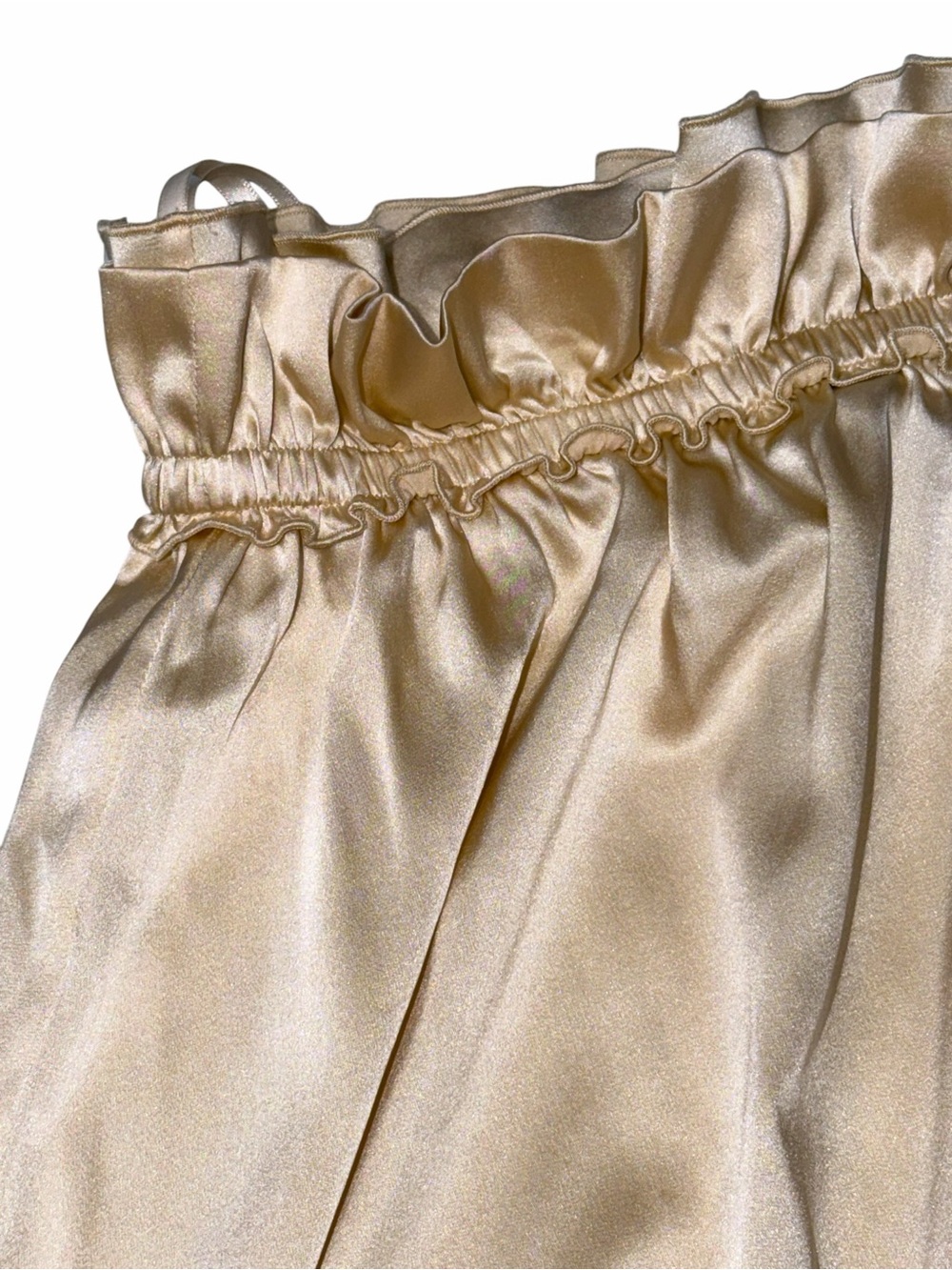 St. John Liquid Silk Asymmetric Top One Shoulder
Blouse Champagne Gold Sz 6 - Picture 6 of 15